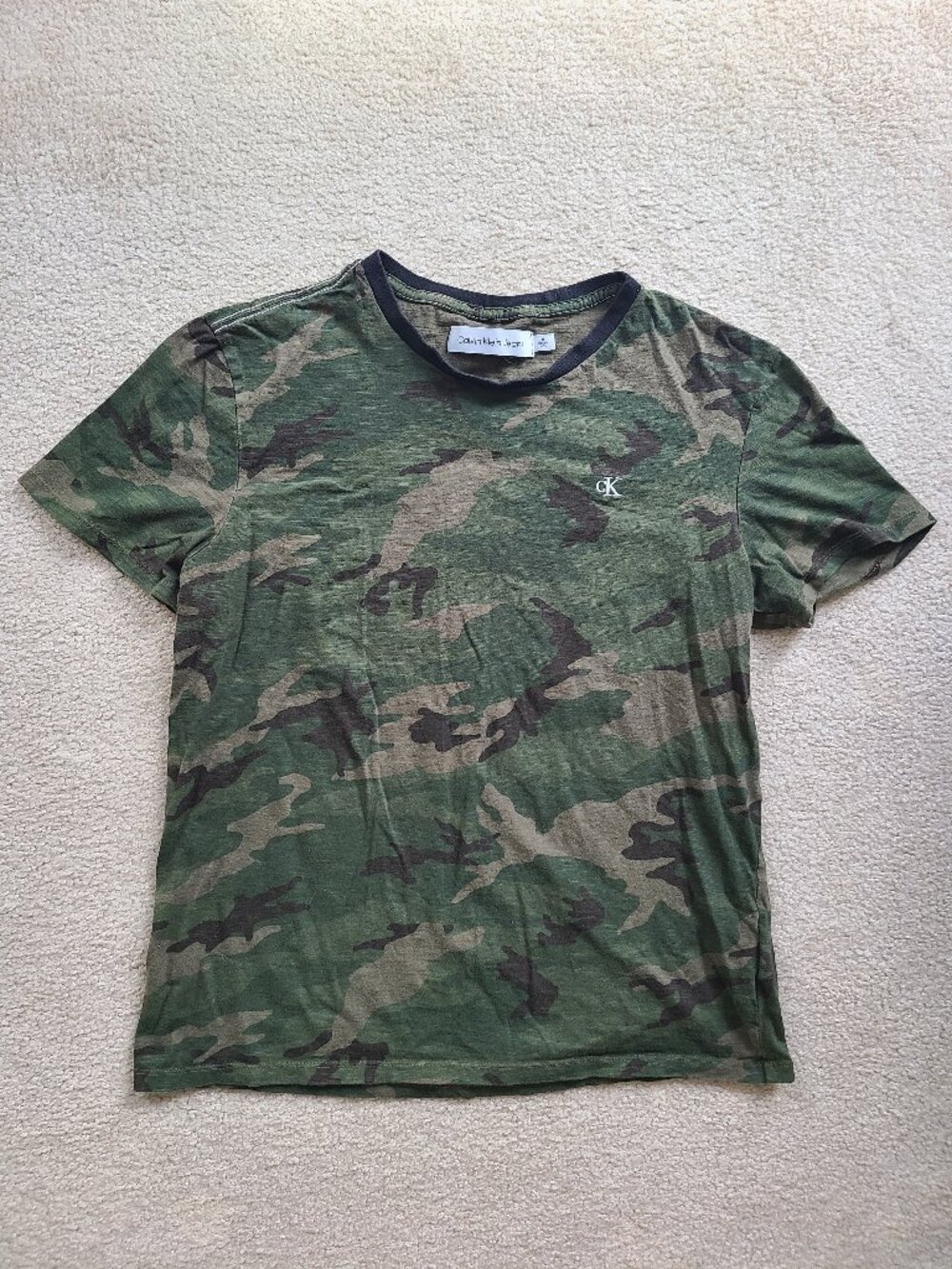 Calvin Klein camouflage t-shirt